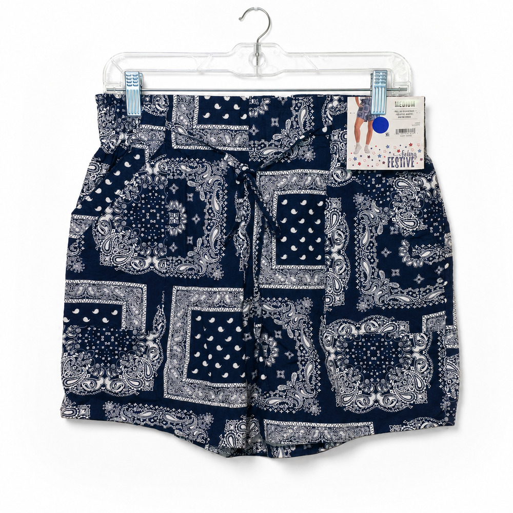 Feeling Festive Shorts Womens Size Medium Blue White Bandana Print Bohemian NWT